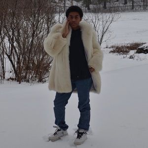 Meet your Posher, Malcolm